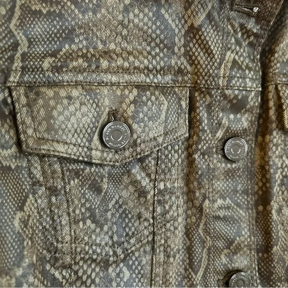 White House Black Market Snake Print  Cropped Jacket Size Extra Small - Picture 5 of 9